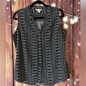 Original Weatherproof Vintage Black and White Patterned Sleeveless Blouse